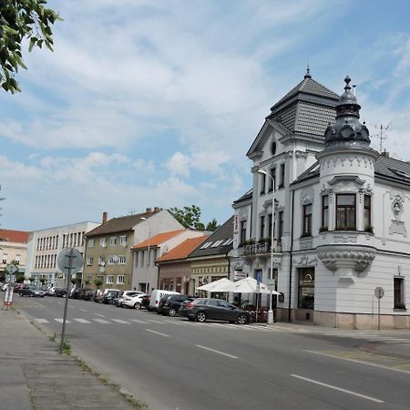 Olymp Penzion Komárno 외부 사진